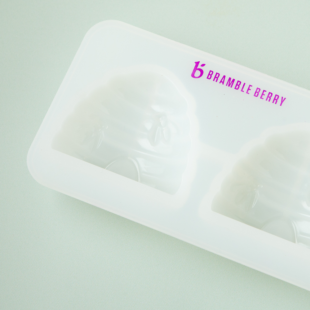 2 Cavity Beehive Silicone Mold image number null